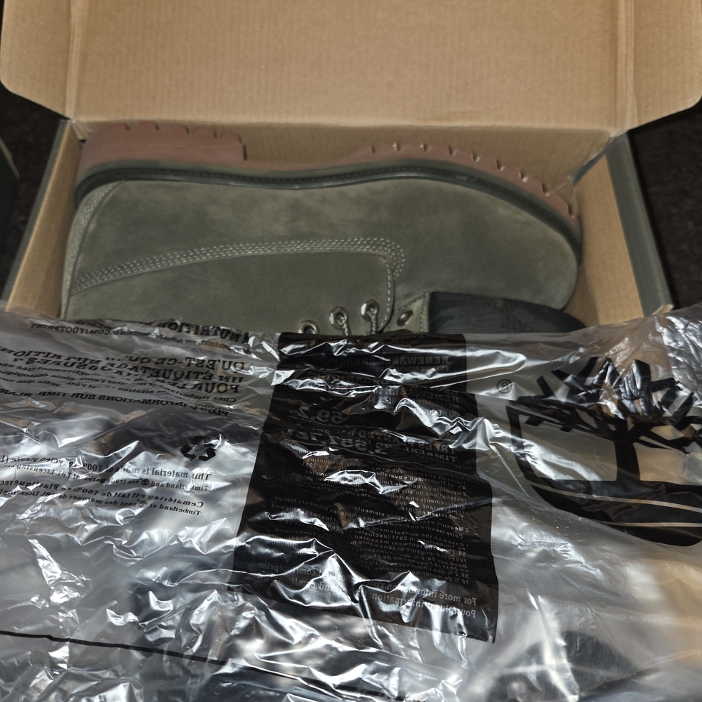 Timberland Men's Olive Lace-Up Boots - Picture 7 of 8